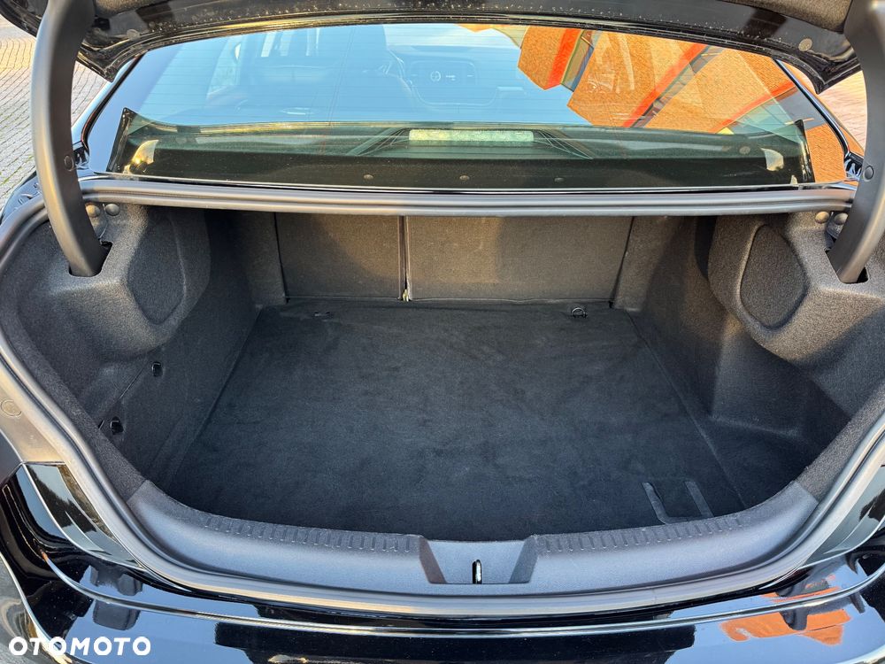 Renault Megane 1.5 Blue dCi Intens - 26