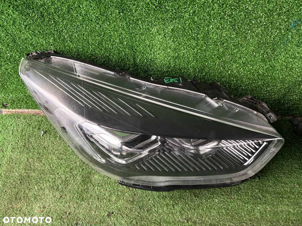 Ford Kuga MK2 lift lampa prawa Xenon skrętny czarny środek - 1