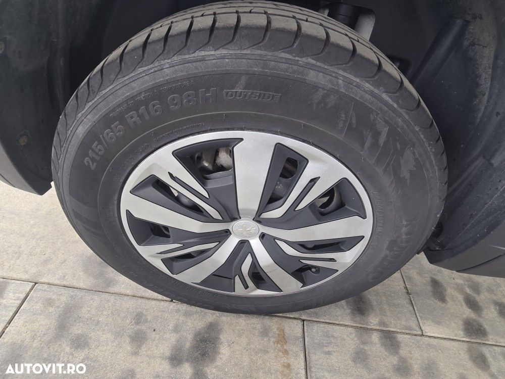 Peugeot 2008 1.5 BlueHDI FAP Active - 11