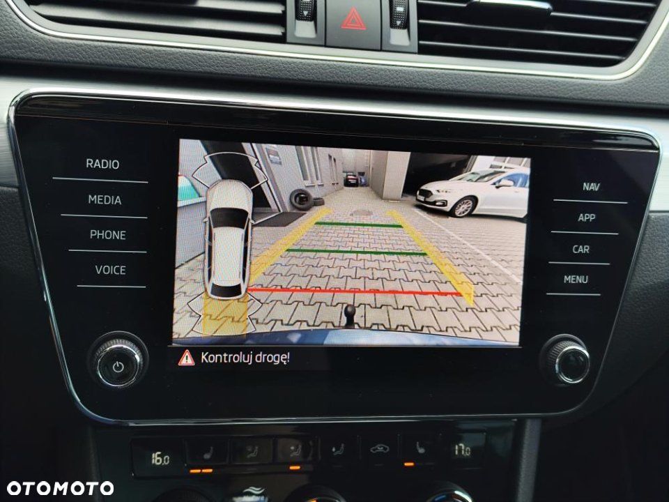 Skoda Superb - 27