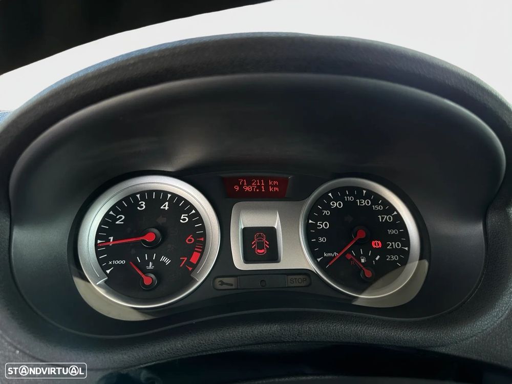 Renault Clio 1.2 16V Dynamique S - 7