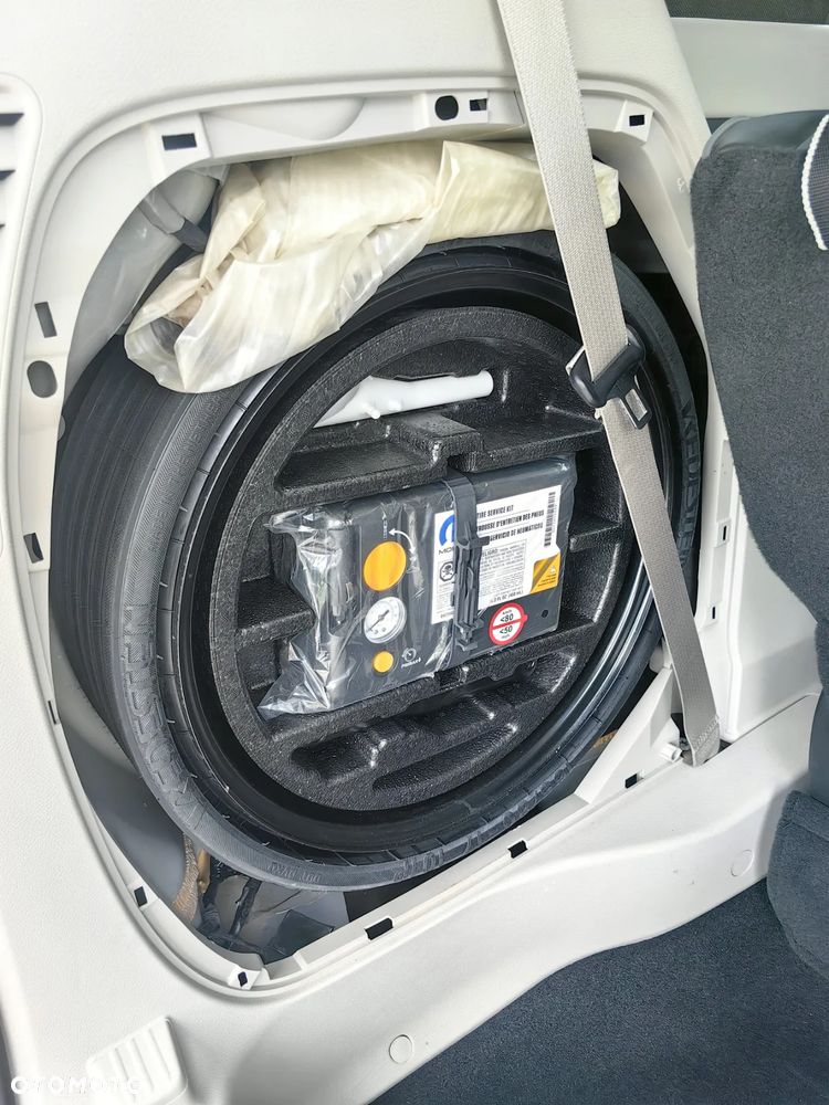 Chrysler Pacifica - 31