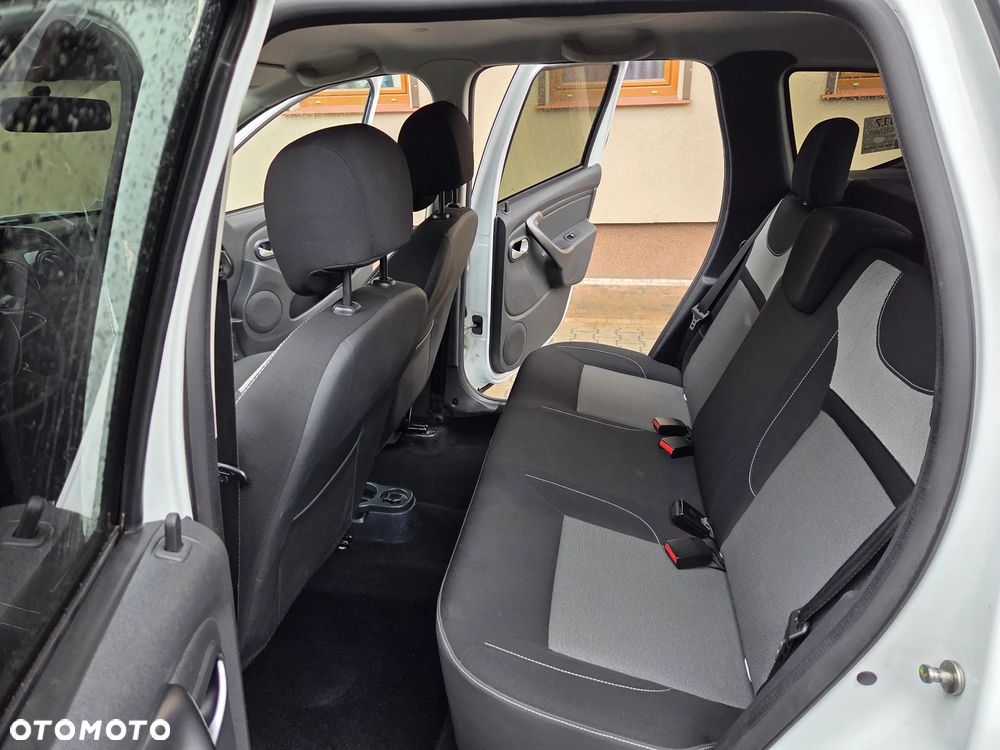 Dacia Duster 1.5 dCi Prestige 4x4 - 10
