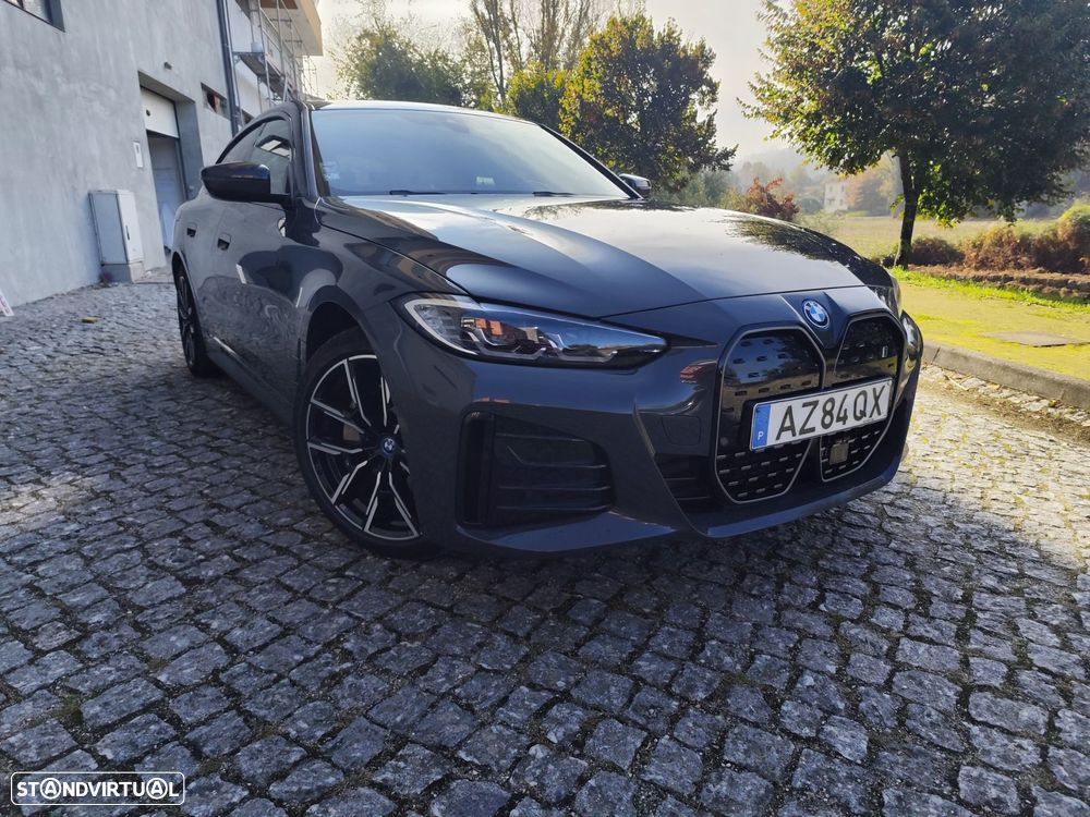 BMW i4 eDrive40 Edição Desportiva M - 8