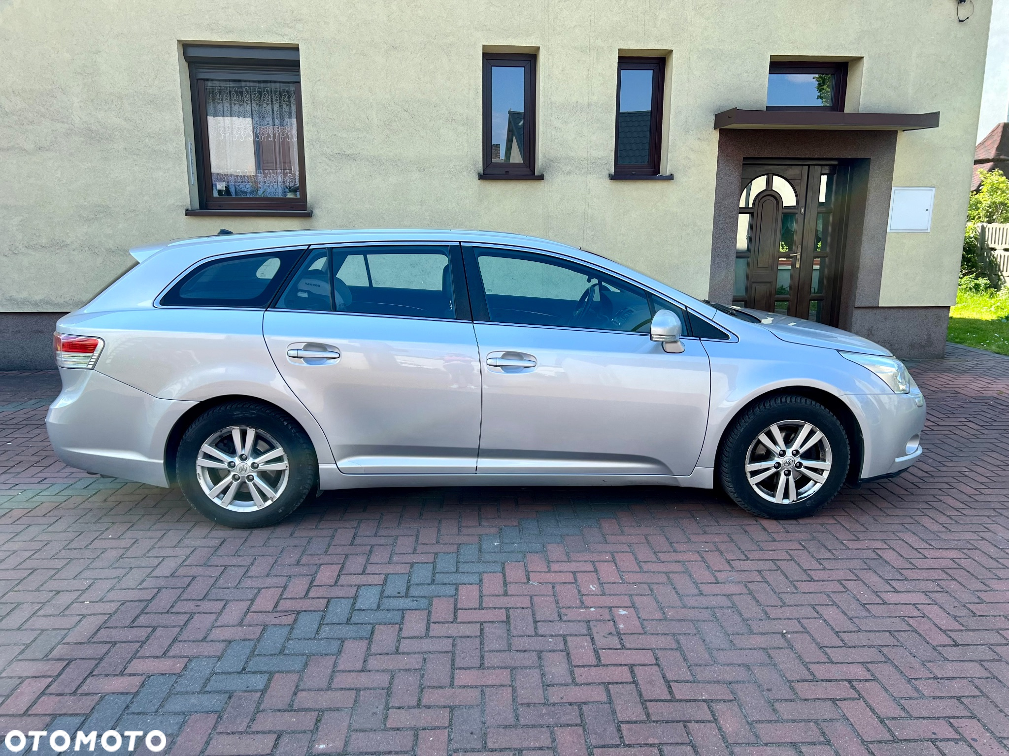 Toyota Avensis 1.8 Sol - 8