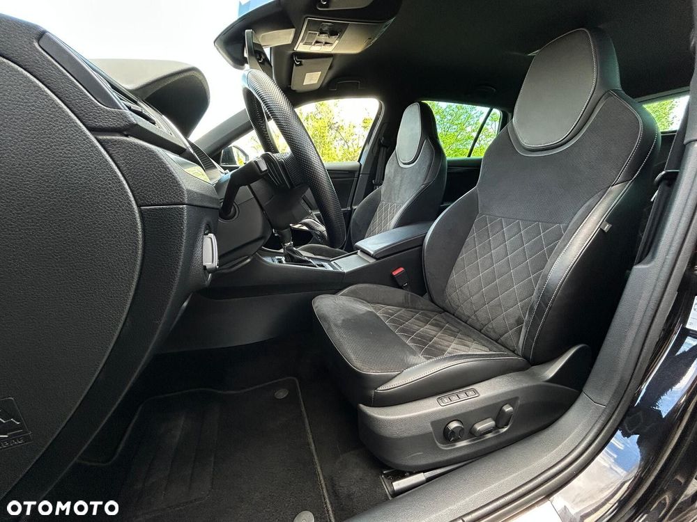 Skoda Superb 2.0 TSI Sportline DSG - 9
