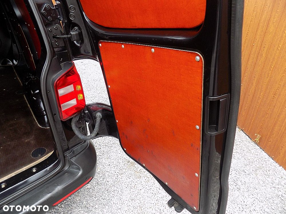 Volkswagen Transporter - 17