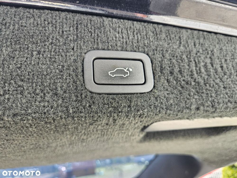 Volvo XC 70 D5 AWD Summum - 19