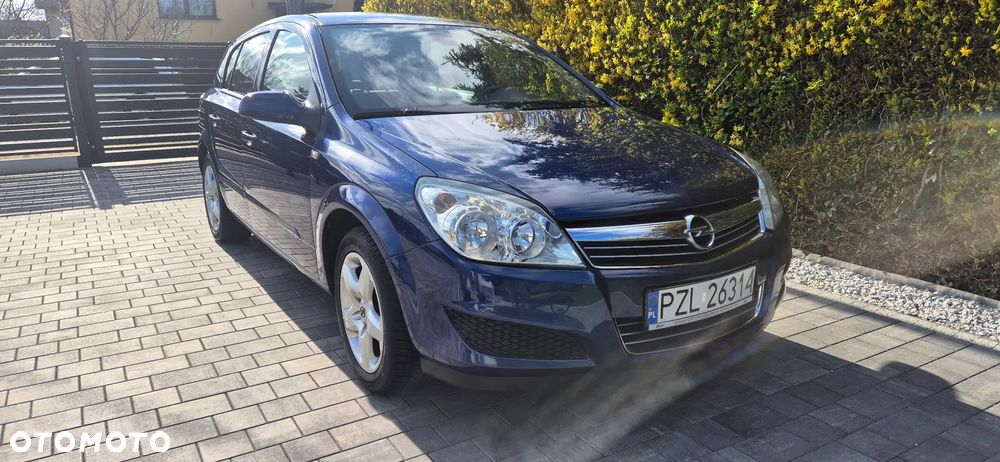 Opel Astra 1.6 Edition - 2