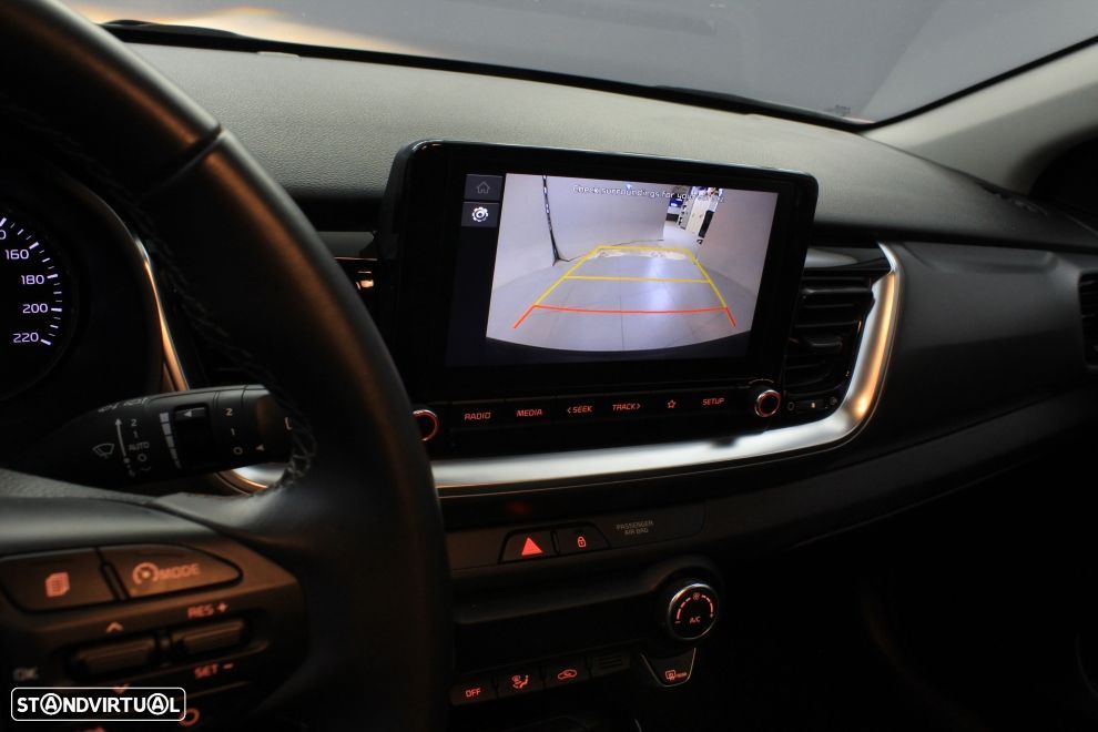 Kia Stonic 1.0 T-GDI Drive - 16