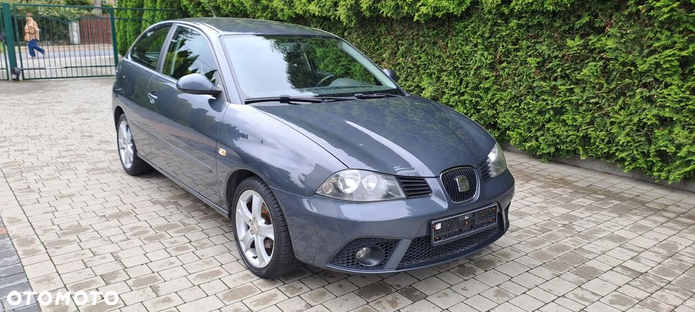 Seat Ibiza SC 1.4 16V Reference - 38