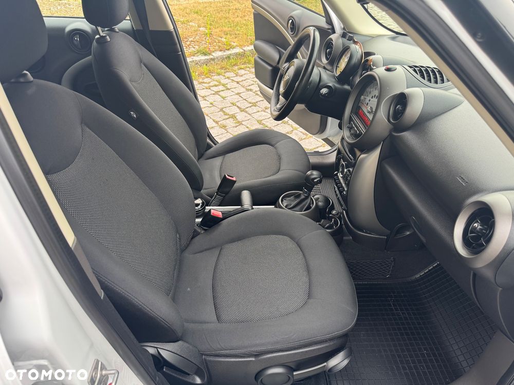 MINI Countryman Cooper D - 12
