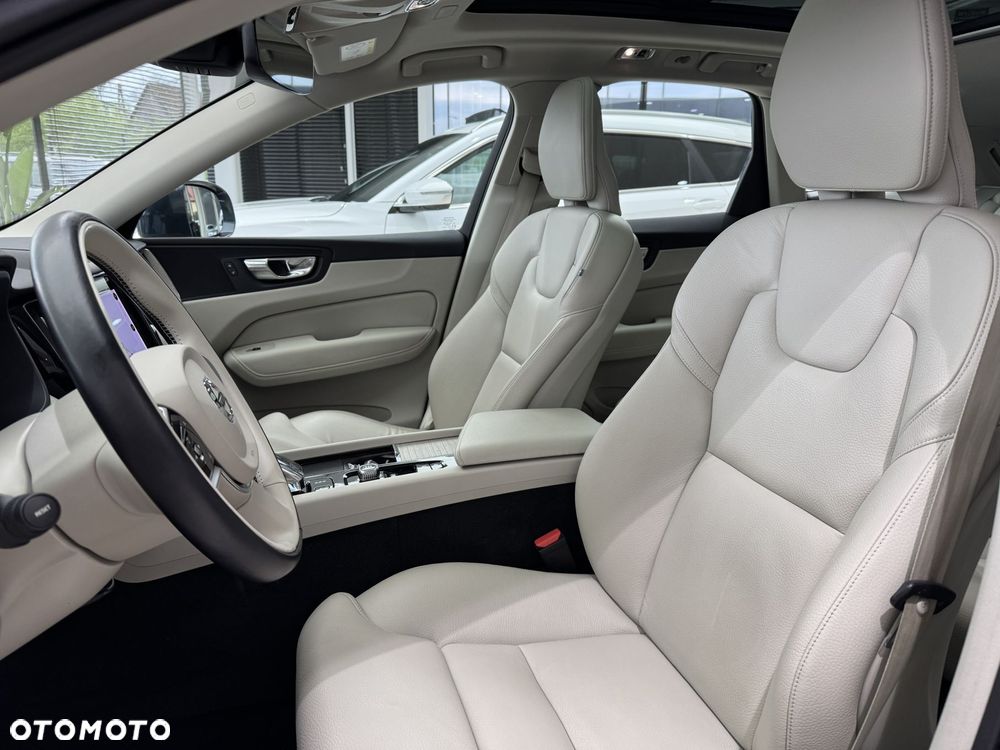 Volvo XC 60 - 10