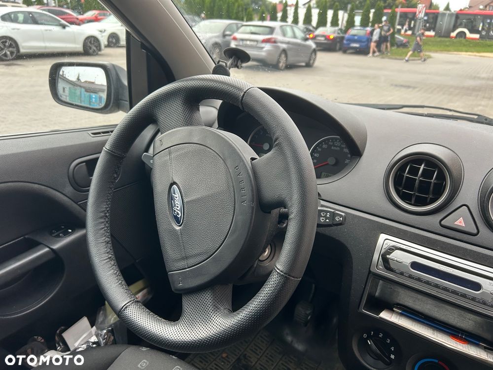 Ford Fiesta 1.3 Fun - 7