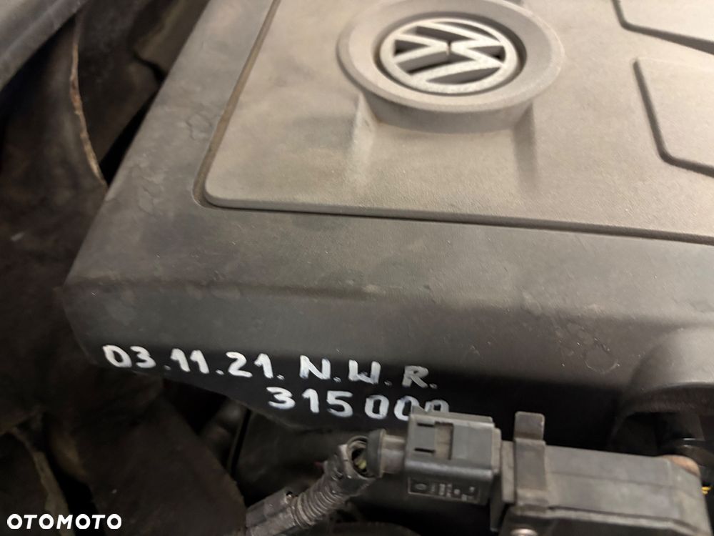 Volkswagen Golf 1.6 TDI Trendline - 8