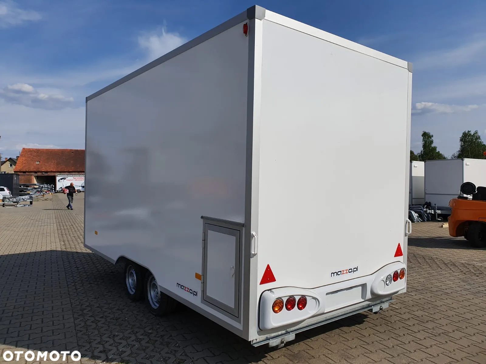 Niewiadów H20421HT DOSTAWA Przyczepa gastronomiczna handlowa 420x203x230cm DMC 2000kg - 12