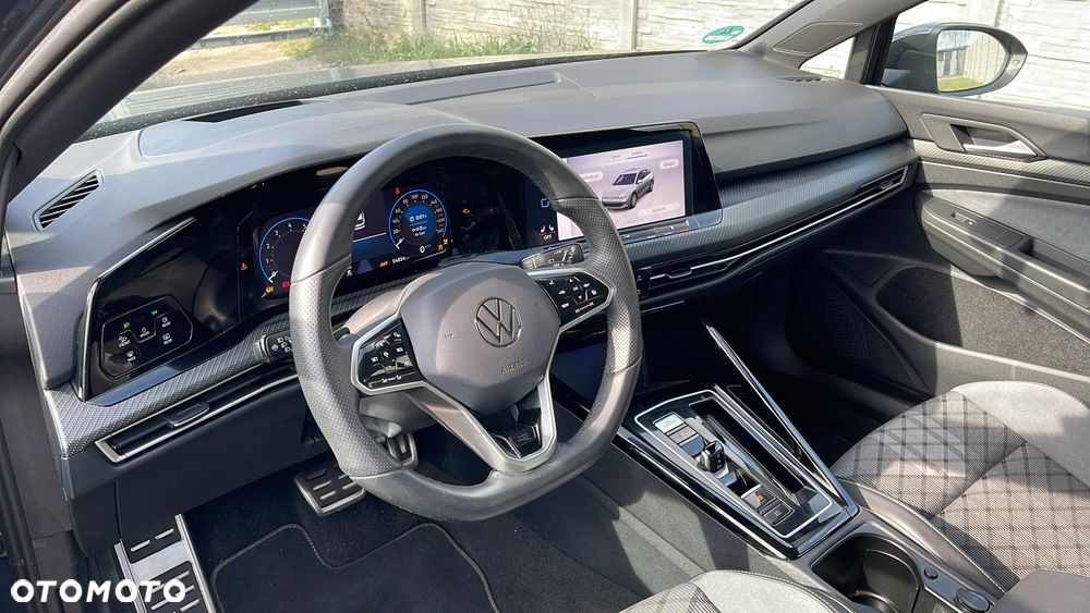 Volkswagen Golf 1.5 eTSI mHEV R-Line DSG - 17
