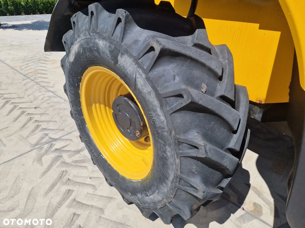 JCB 531-70 jak Manitou MT 732 P426 - 16