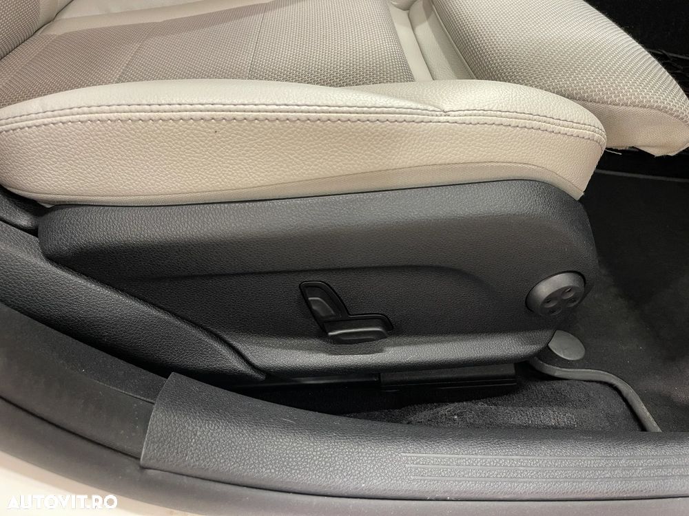 Mercedes-Benz C 350 e 7G-TRONIC Exclusive - 26