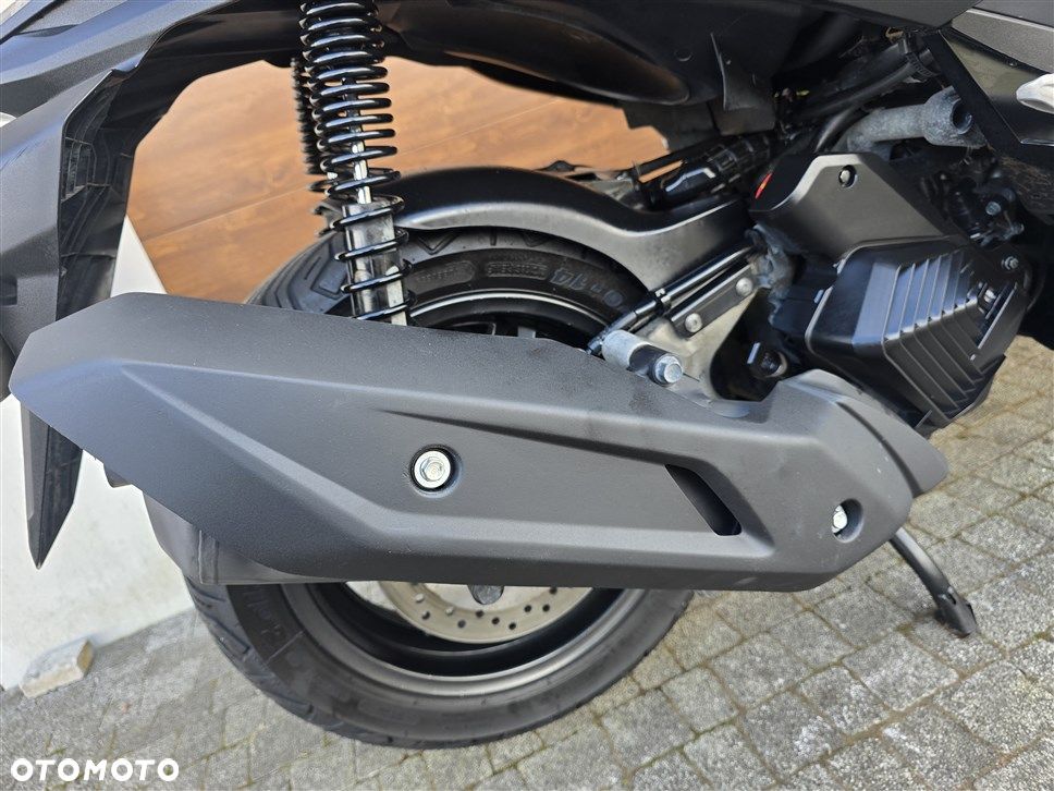 Honda NSS - 19