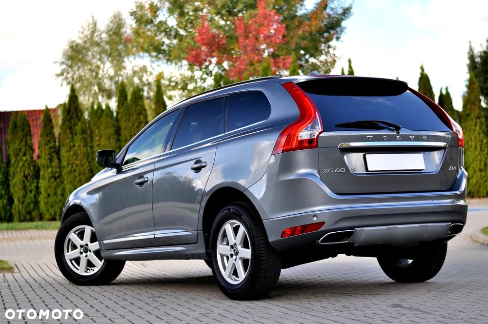 Volvo XC 60 D4 Geartronic Summum - 8