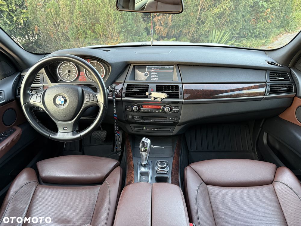 BMW X5 3.5i xDrive - 11