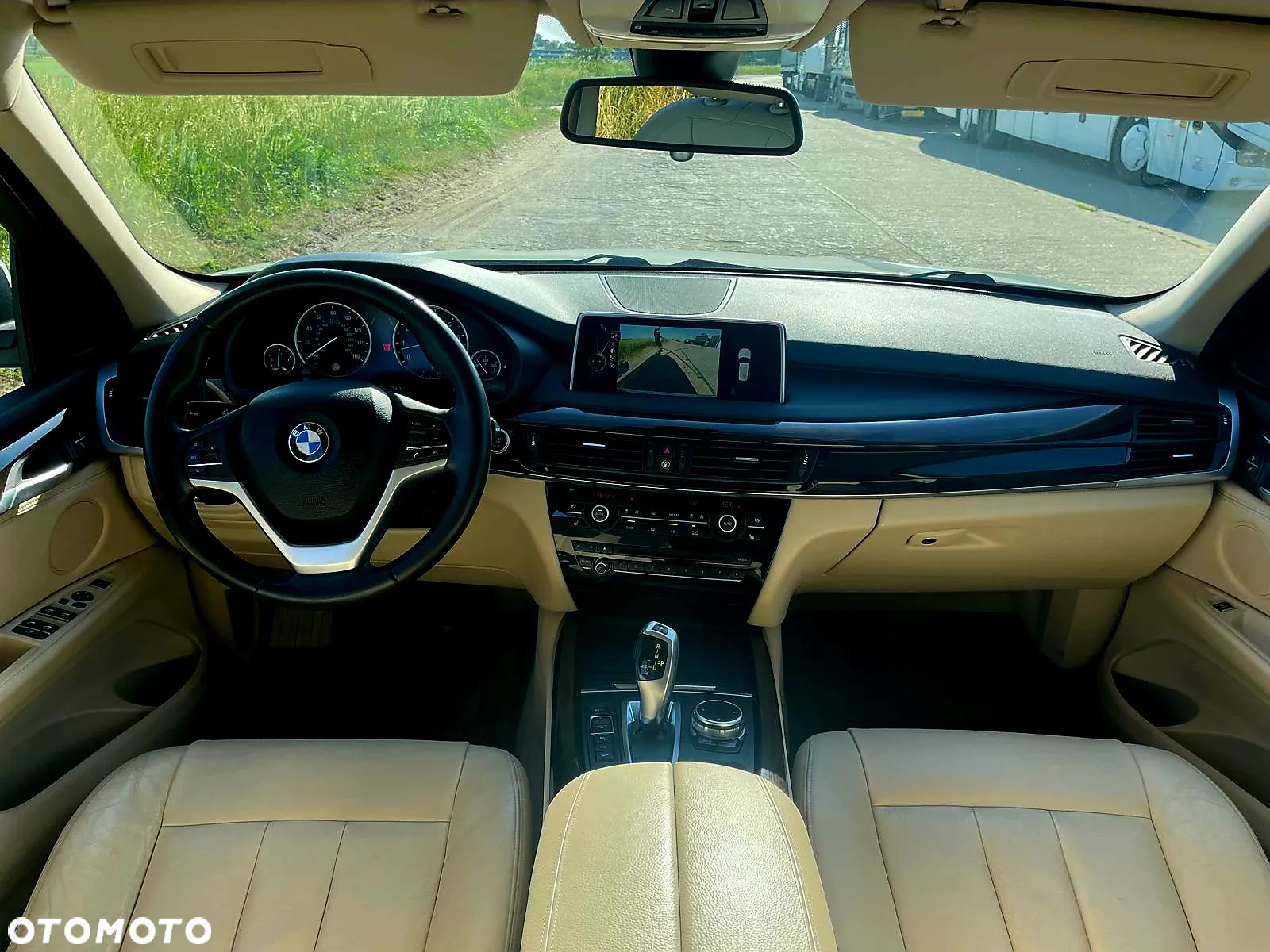 BMW X5 xDrive35i - 6