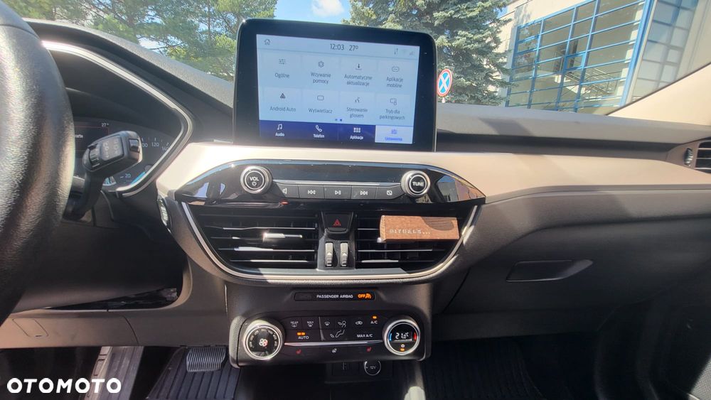Ford Kuga - 17