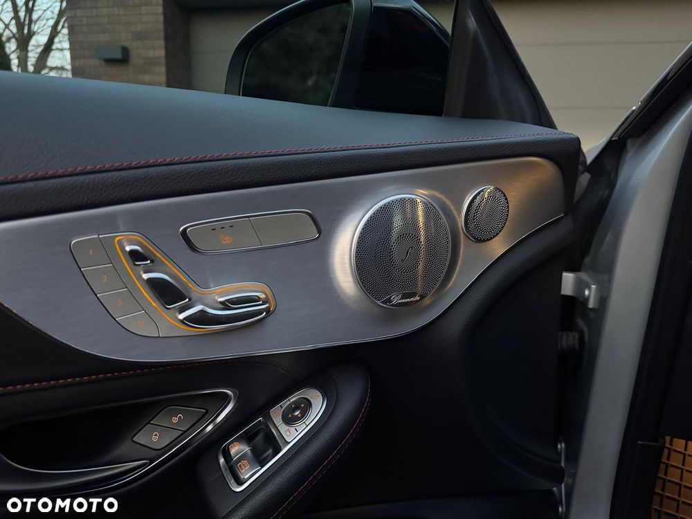 Mercedes-Benz Klasa C AMG 43 4Matic AMG Speedshift TCT 9G - 18