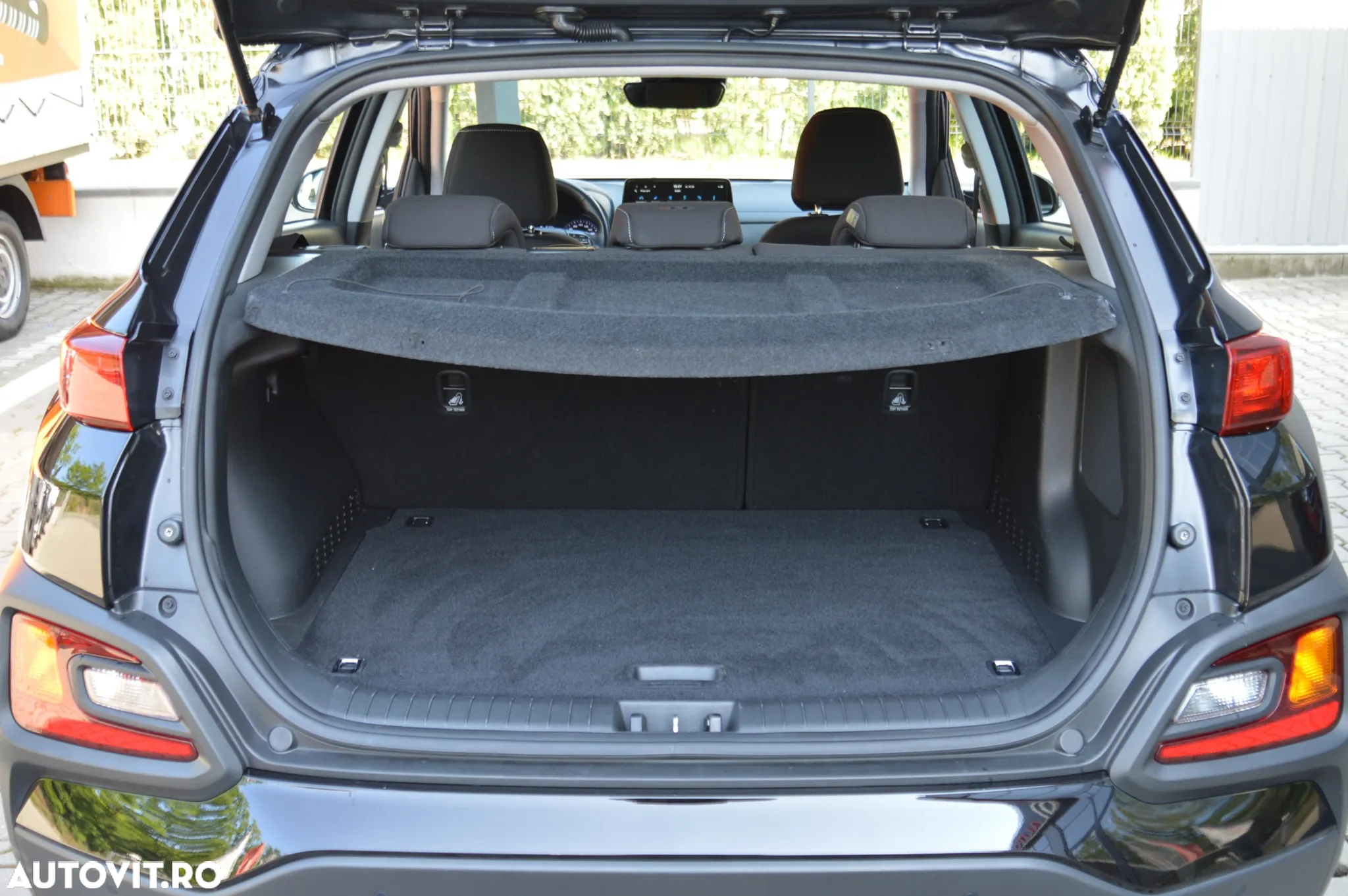 Hyundai KONA 1.6 GDI DCT Hybrid Select - 37