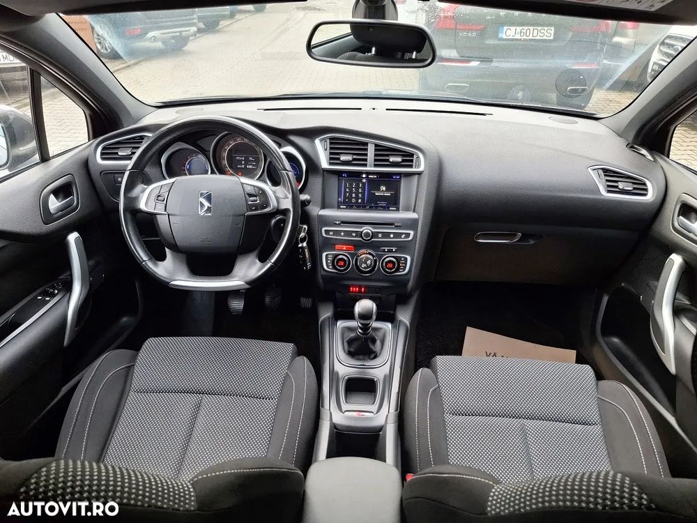 DS Automobiles DS 4 - 7