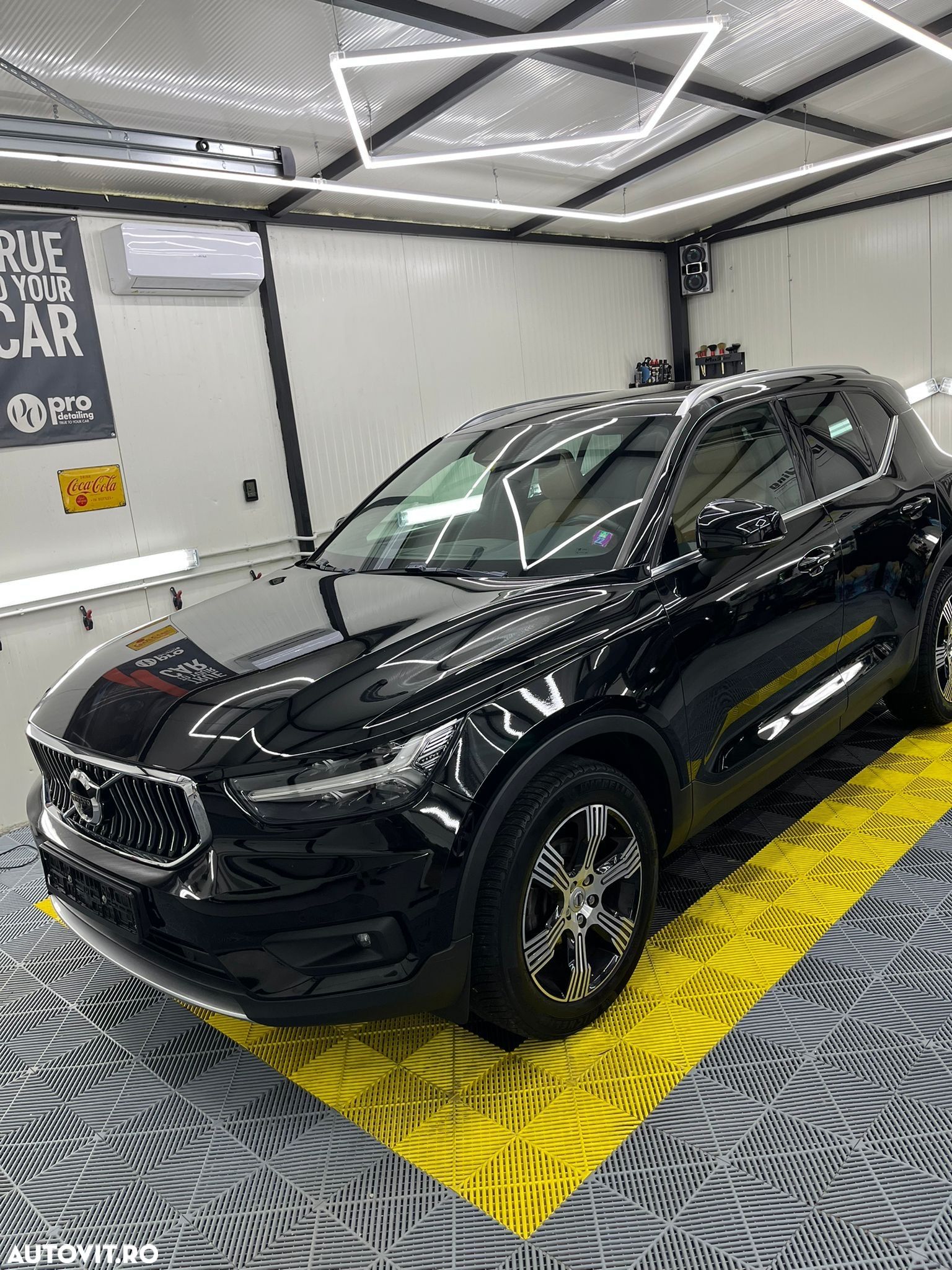Volvo XC 40 T3 Inscription - 1