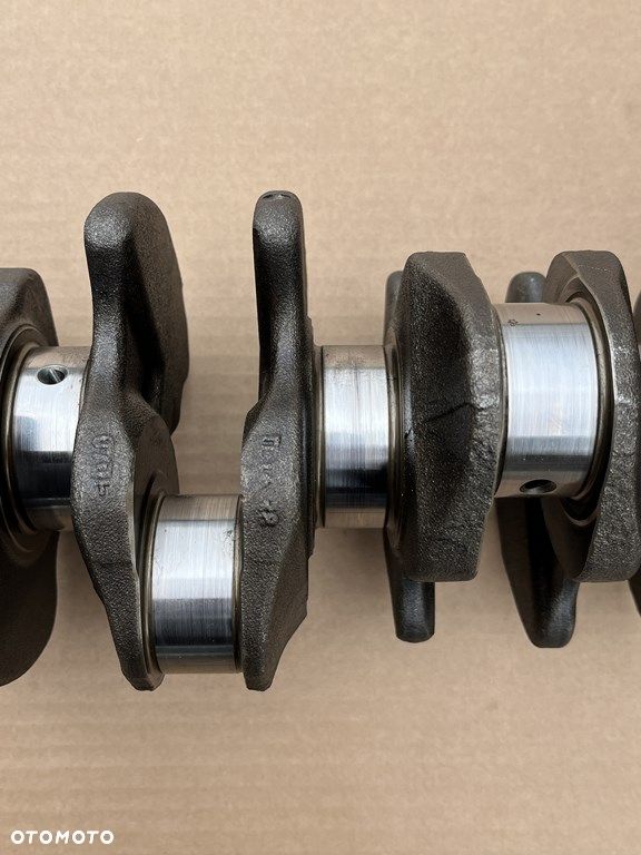 WAŁ KORBOWY SILNIKA TŁOKI VW T5 CARAVELLE MULTIVAN TRANSPORTER TOUAREG 2.5 TDI - 5