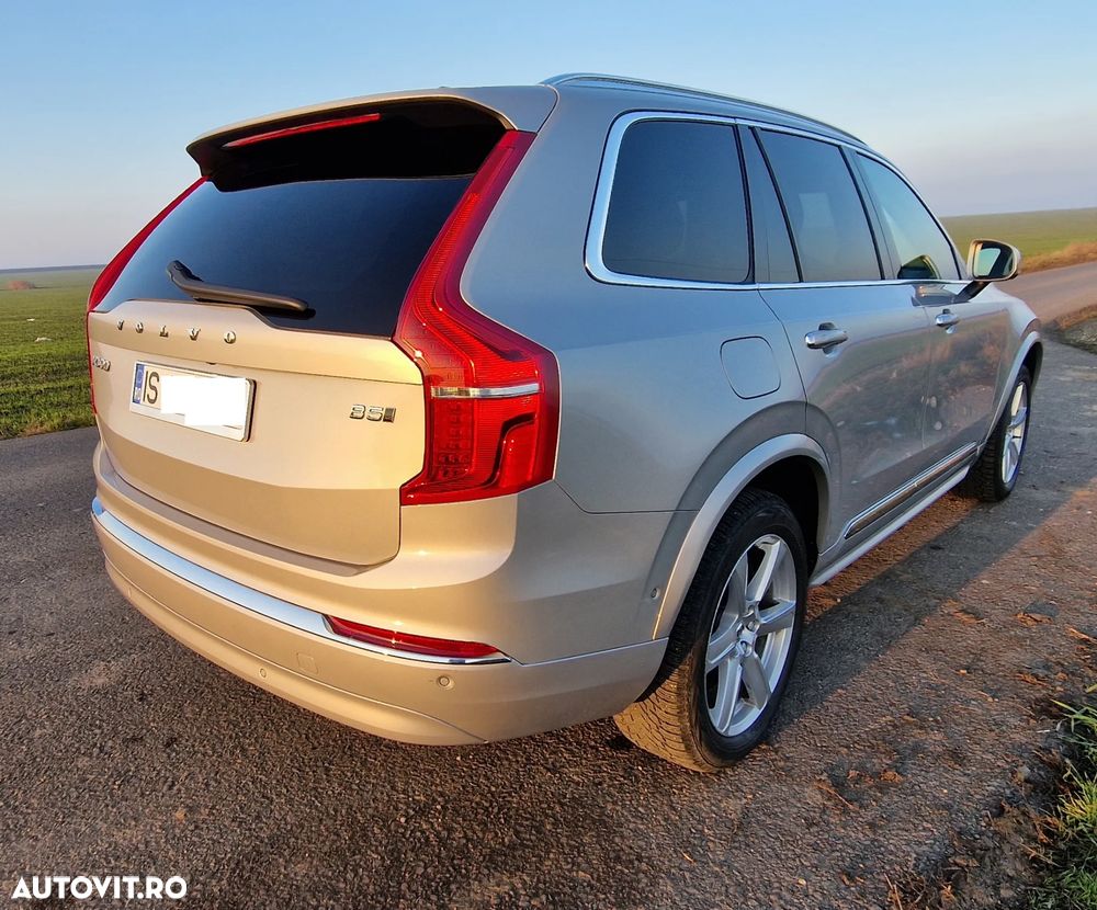 Volvo XC 90 B5 D AWD Plus Bright - 24
