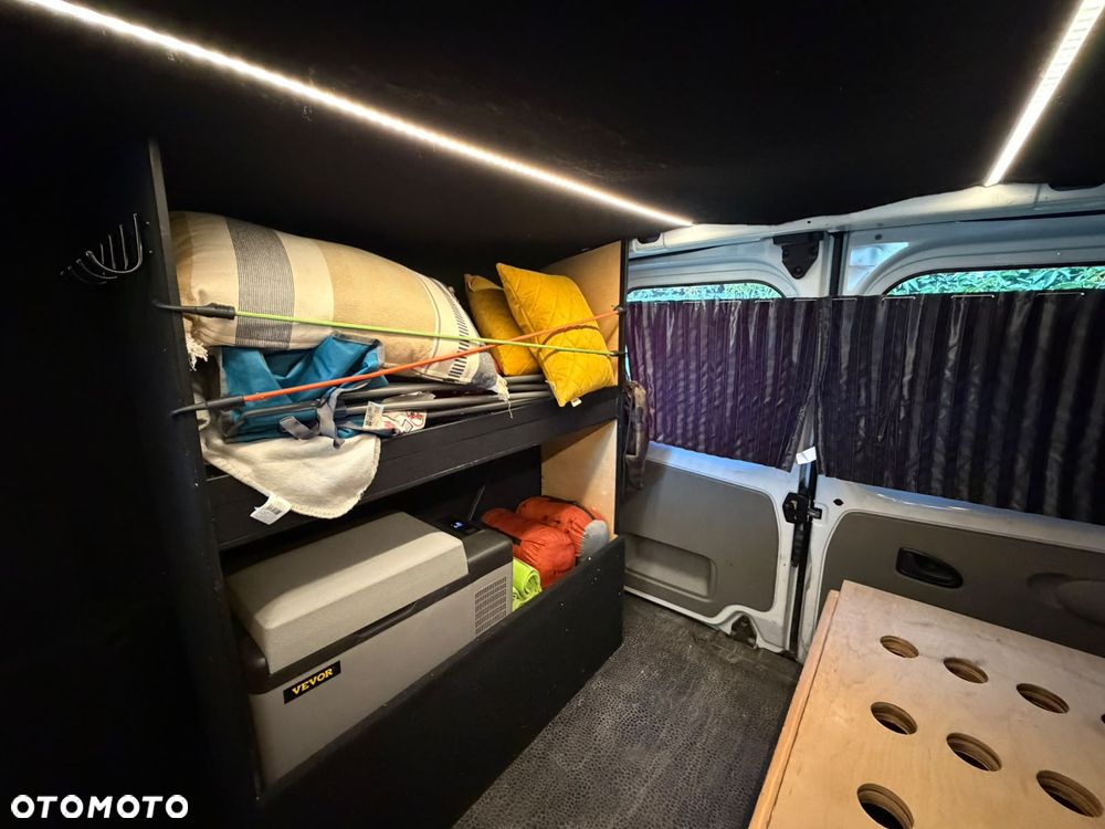 Renault Trafic - 10