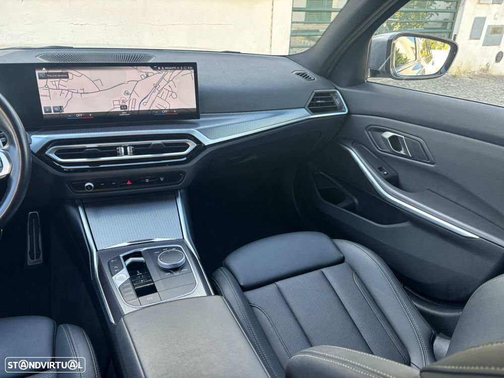 BMW 320 e Pack Desportivo M Auto - 38