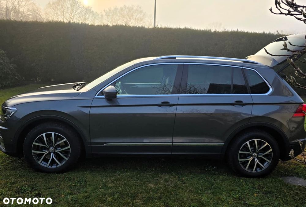 Volkswagen Tiguan - 2