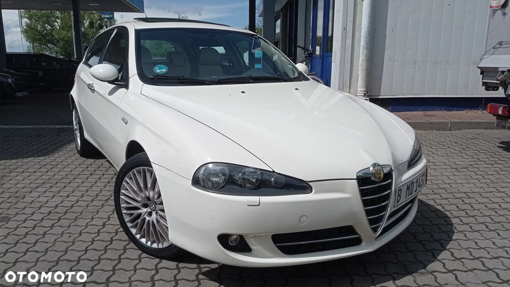 Alfa Romeo 147 1.6 Twin Spark AMICA - 22