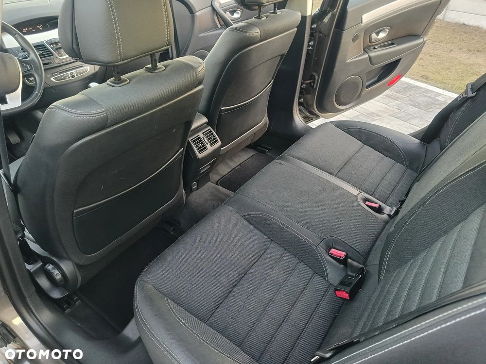 Renault Laguna - 10