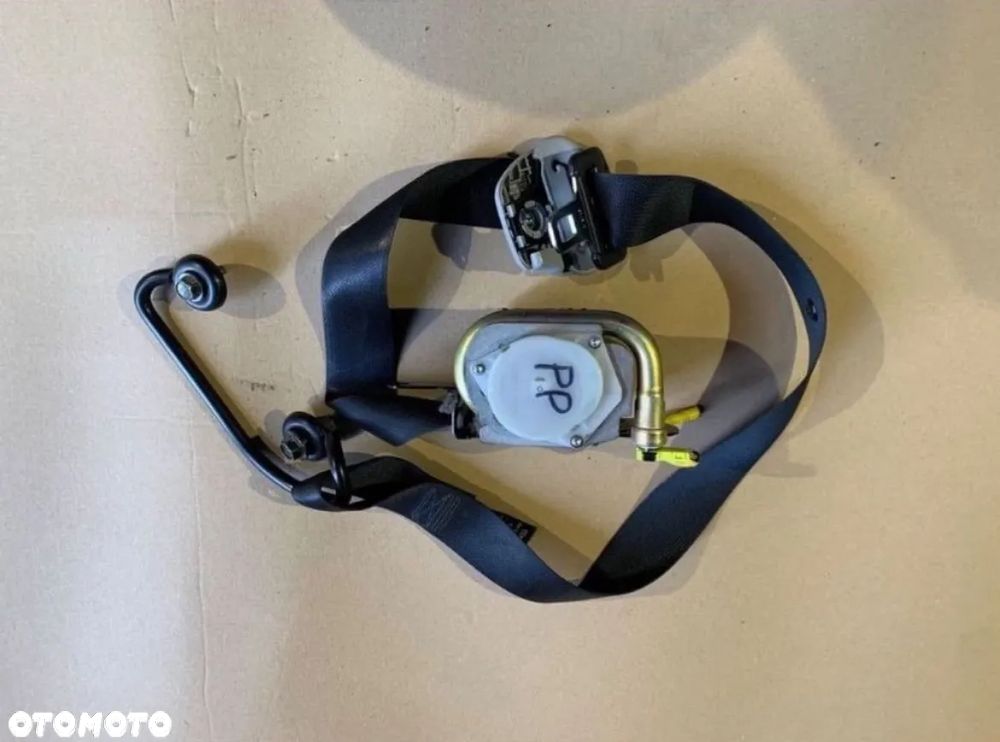 73210-02131 Pas bezpieczeństwa prawy przód Toyota corolla e12 - 1