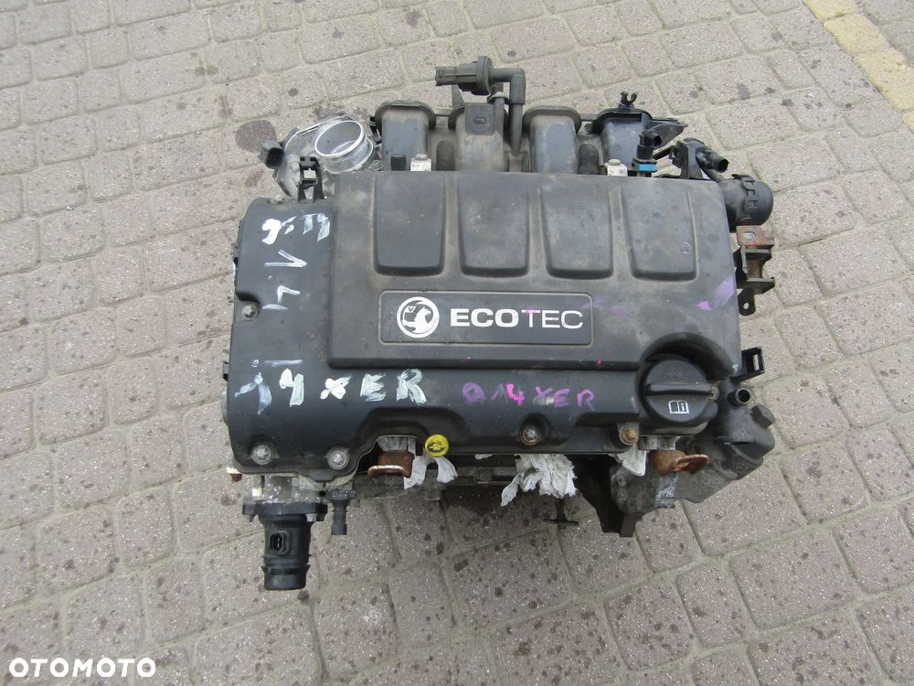 SILNIK OPEL  ASTRA J MERIVA B CORSA D A14XER - 1