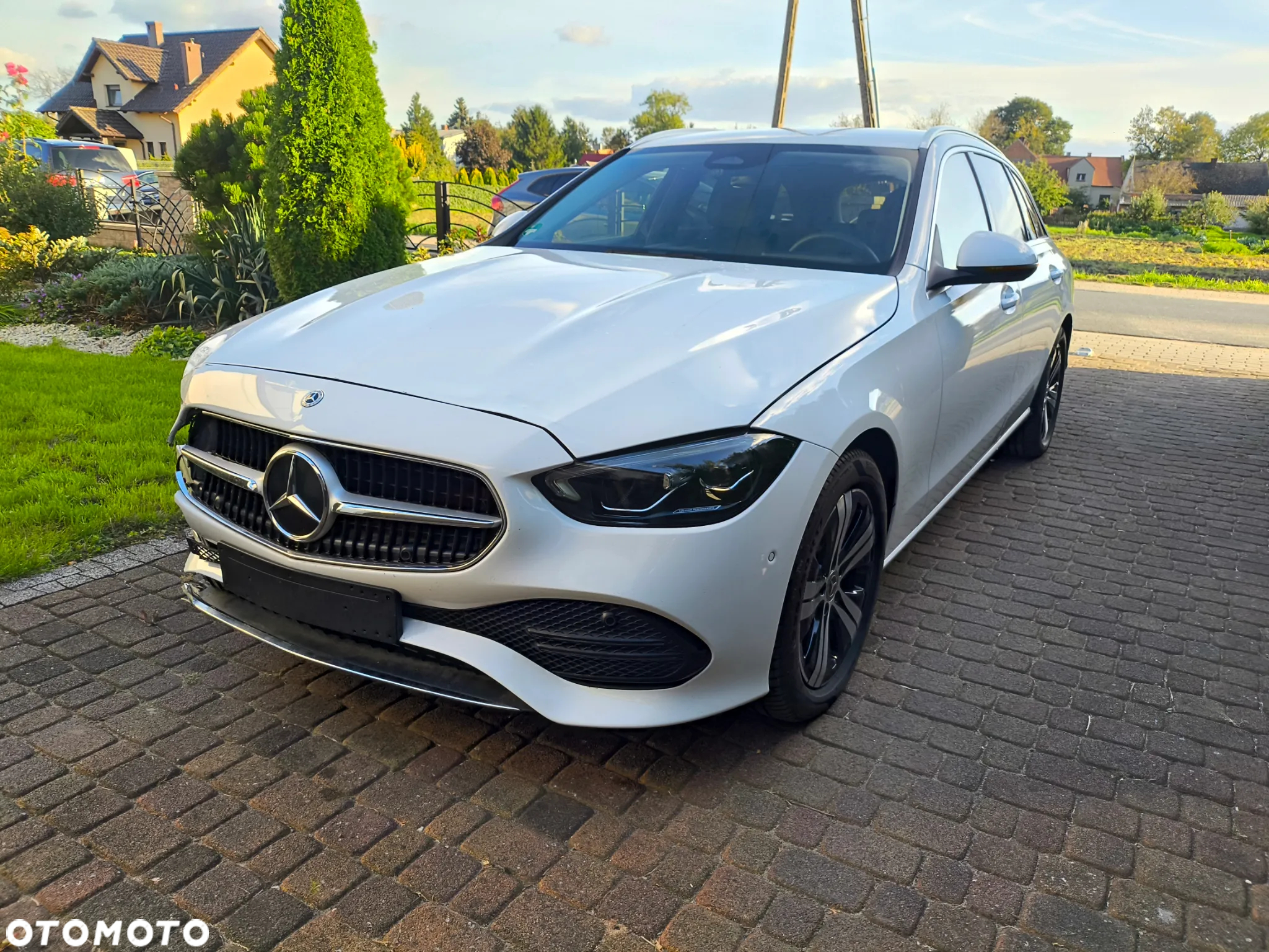Mercedes-Benz Klasa C 220 d 9G-TRONIC - 13