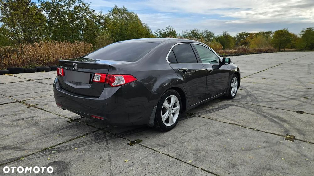 Honda Accord 2.2i-DTEC 180 Executive - 8