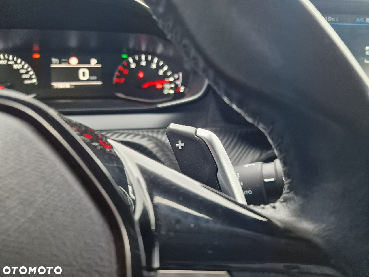 Peugeot 2008 1.2 PureTech Active Pack S&S EAT8 - 34