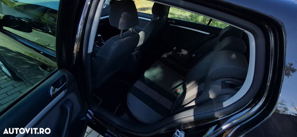 Volkswagen Golf - 7