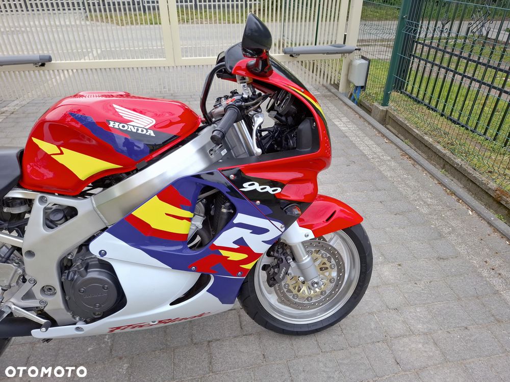 Honda CBR - 3
