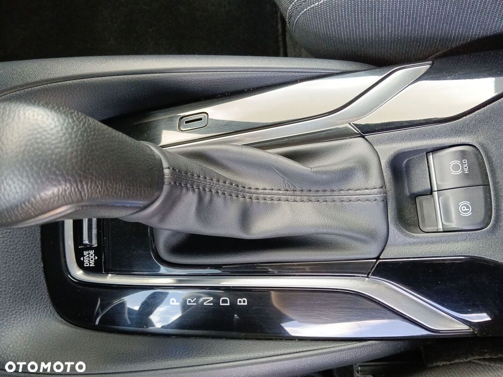 Toyota Corolla - 23