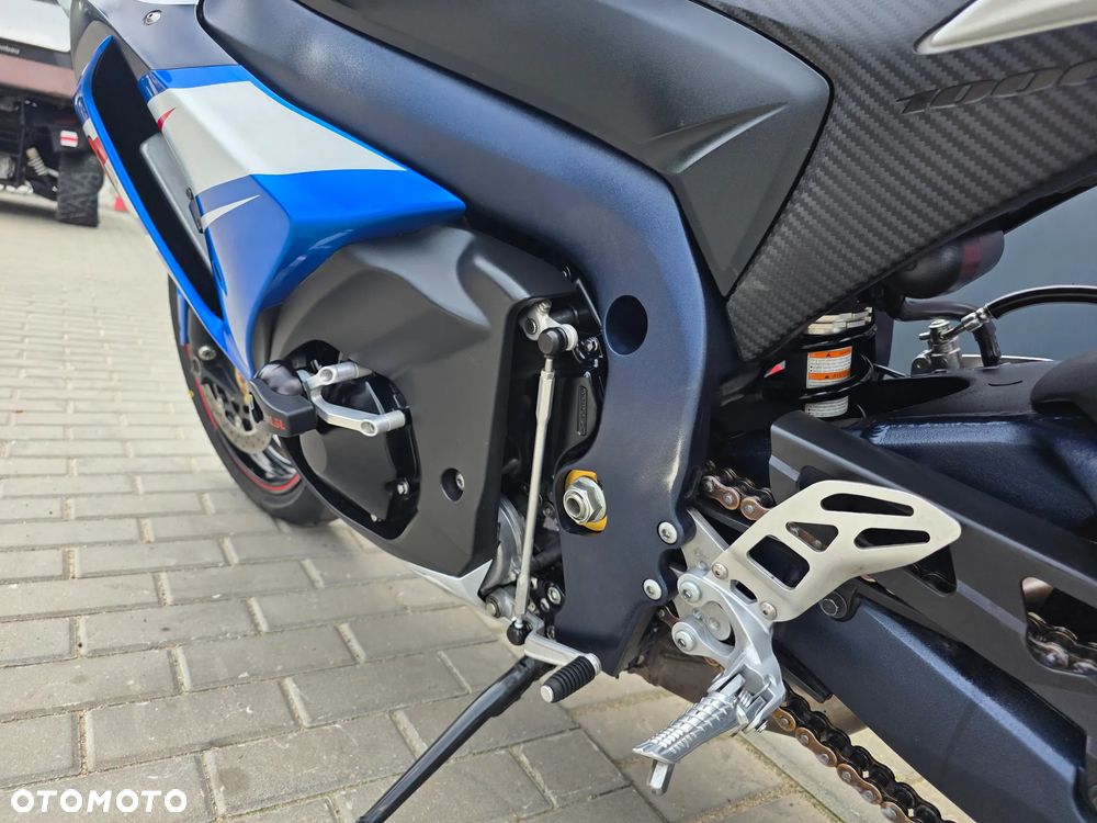 Suzuki GSX-R - 12