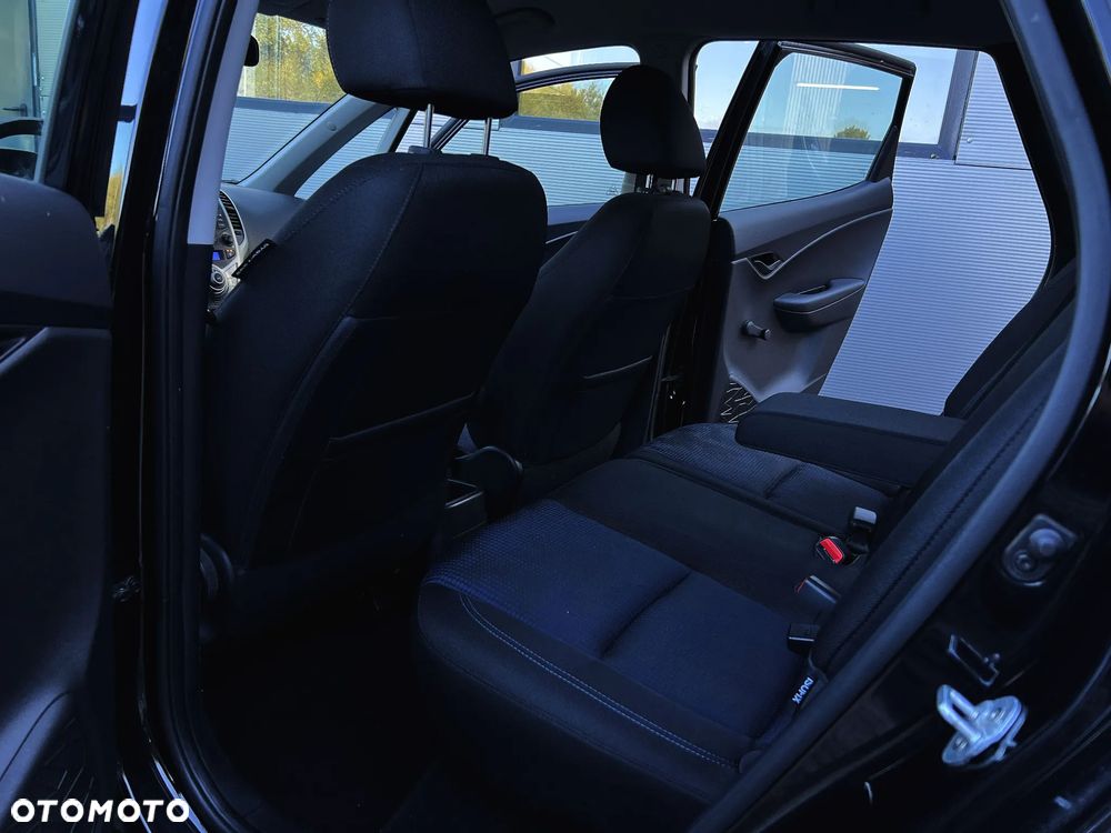 Hyundai ix20 1.4 Comfort - 17