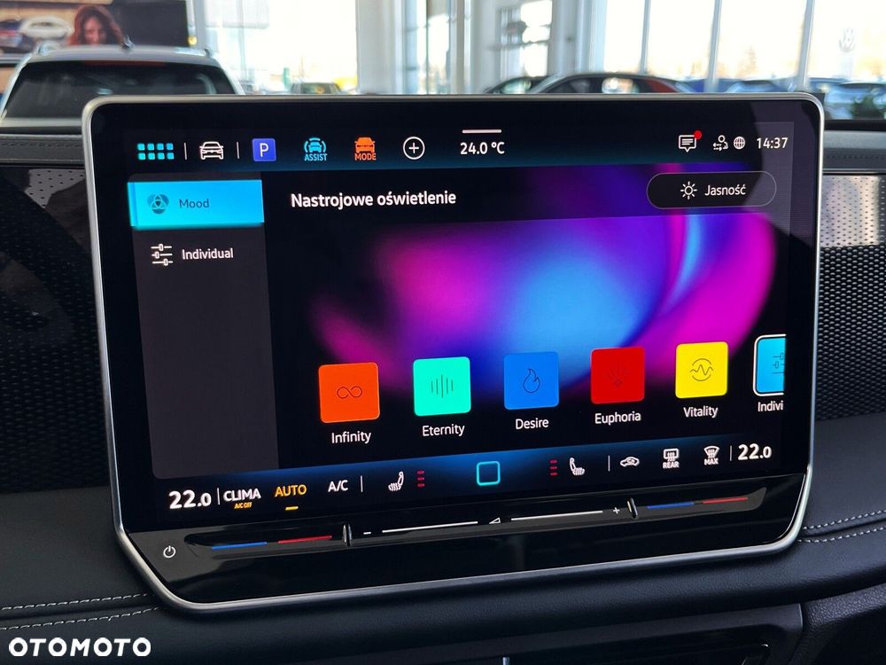 Volkswagen Tiguan 1.5 eTSI Life Plus DSG - 14